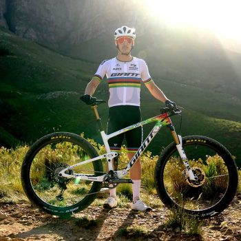 alan hatherly con su nueva Giant